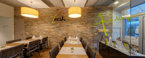 fresh Restaurant & Lounge
